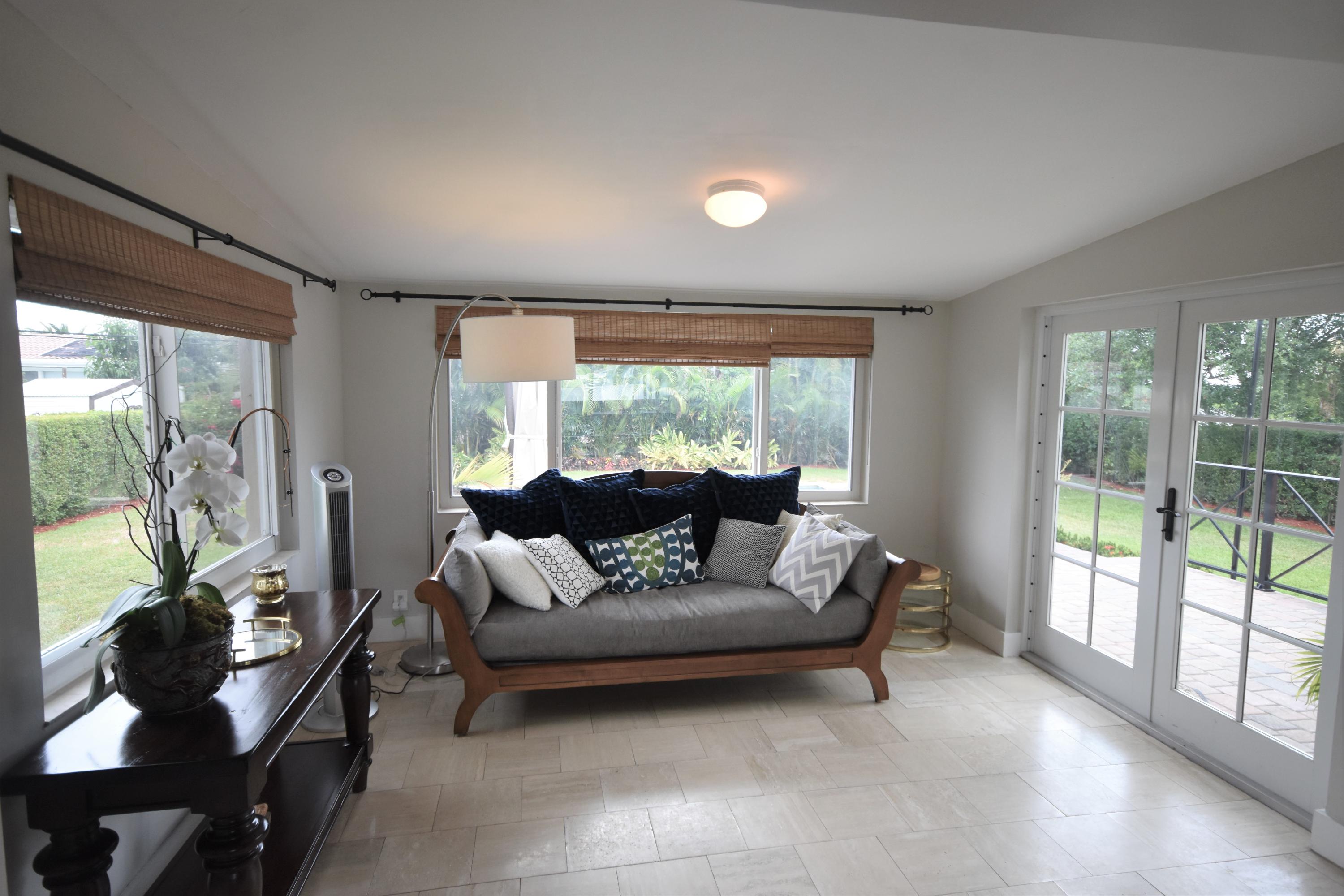 516 Northwest 12th Terrace Boca Raton, FL 33486 - Photo 16 of 24 Sunroom