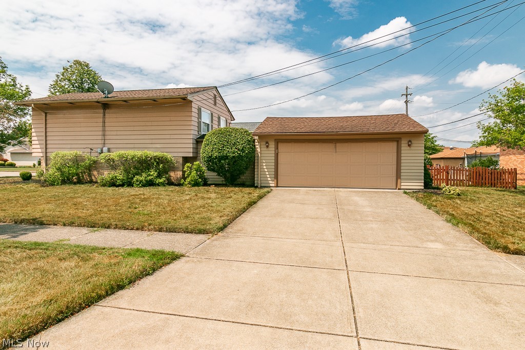 14164 Sheldon Road Brook Park, OH 44142 - Photo 30 of 35 Gallery Image 30
