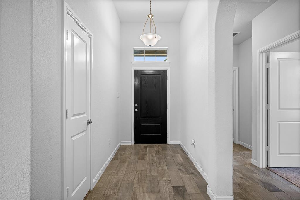 15852 Back Nine Road Fort Worth, TX 76177 - Photo 12 of 37 Gallery Image 12