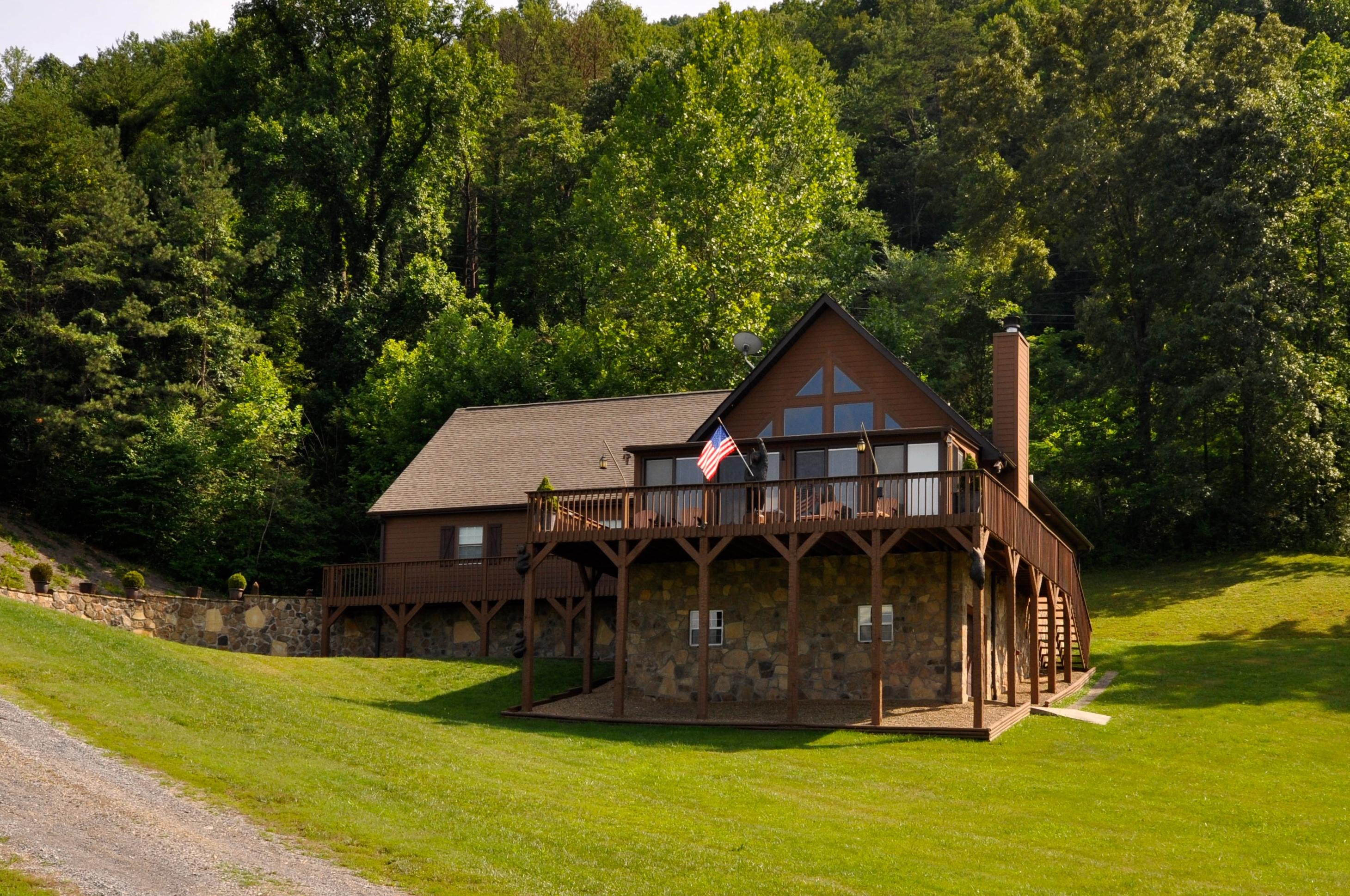147 Fox Hollow Road Townsend, TN 37882 - Photo 1 of 40 DSC_0728