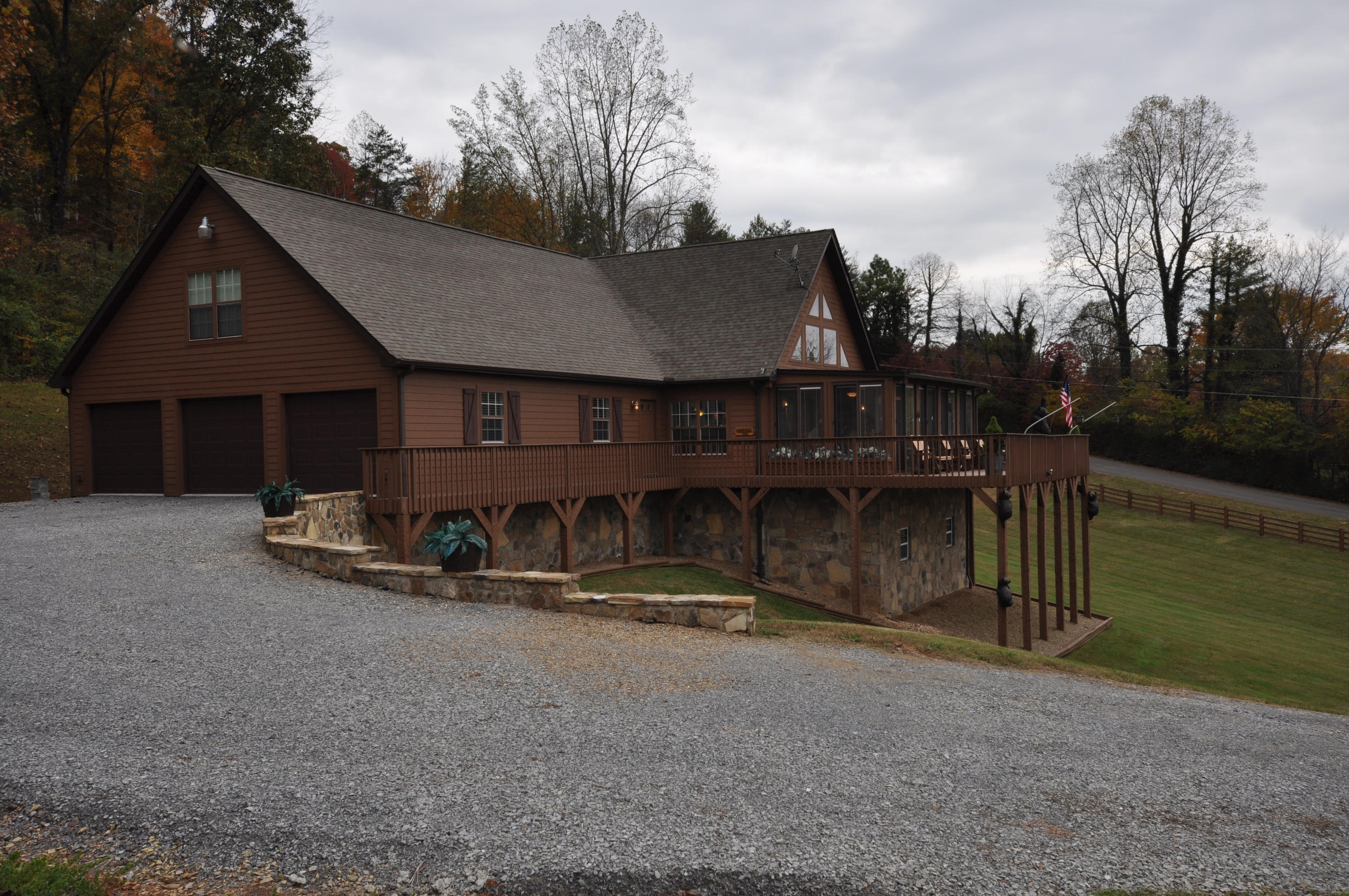 147 Fox Hollow Road Townsend, TN 37882 - Photo 7 of 40 DSC_0429