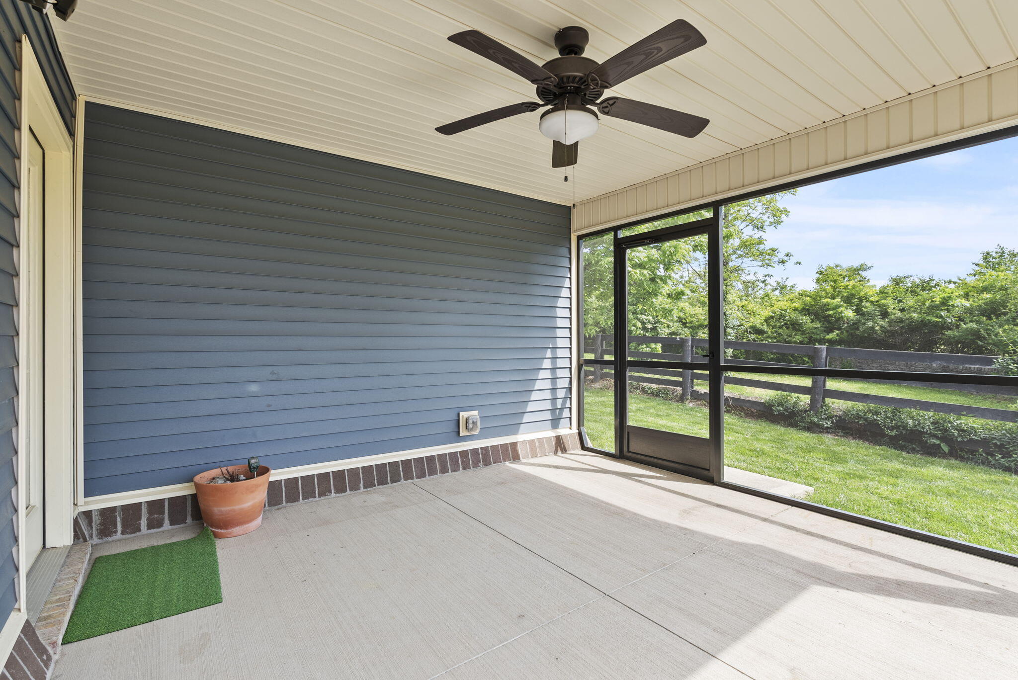 2185 Rutledge Avenue Lexington, KY 40509 - Photo 30 of 32 27-web-or-mls-DSC05899