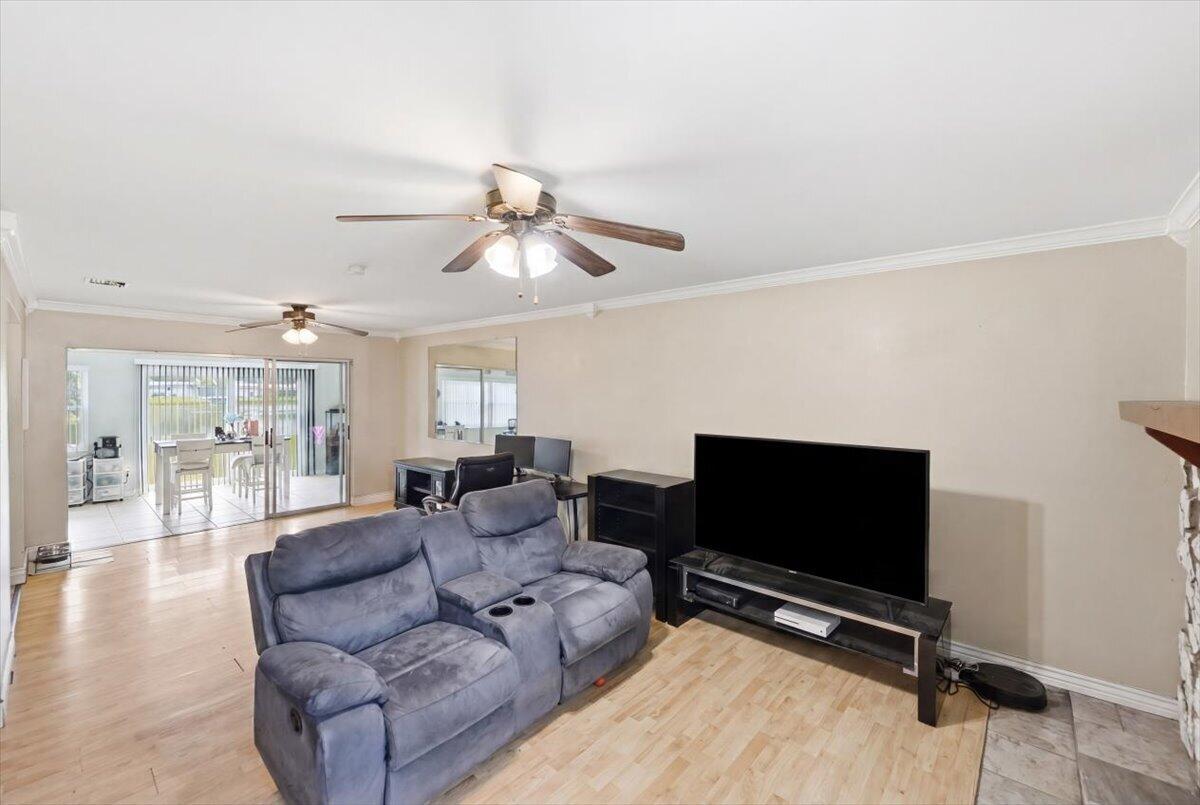 6901 Salerno Road Fort Pierce, FL 34951 - Photo 17 of 59 12-DSC4703_reedit_82311fc4