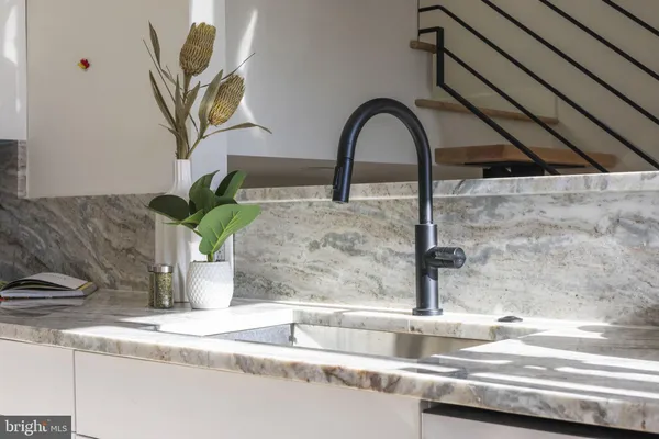 a close view of sink and tap