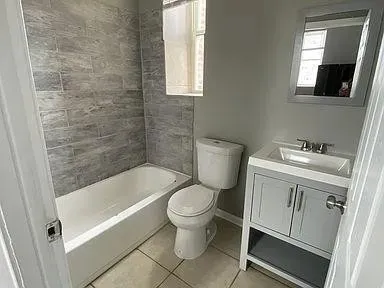 $1,600 | 1538 South Millard Avenue, Unit 1F, Chicago, IL 60623