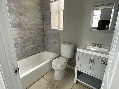 1538 South Millard Avenue, Unit 1F Chicago, IL 60623 - Photo 6 of 7