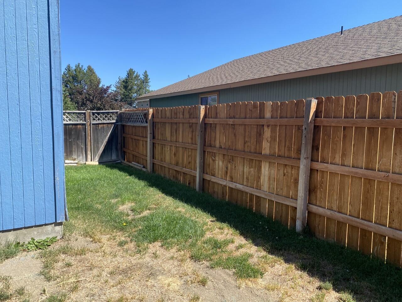 16457 Riley Drive La Pine, OR 97739 - Photo 3 of 13 Riley Eastside