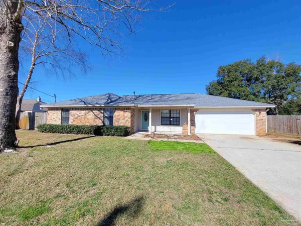 $1,870 | 1306 Pine Hill Circle, Pensacola, FL 32506