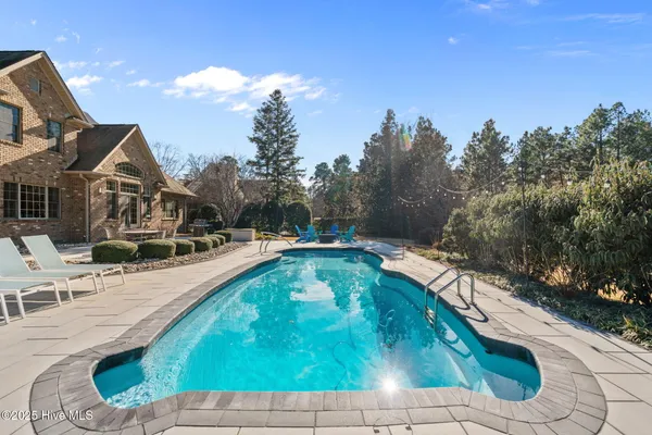 $965,000 | 35 Glen Meadow Court, Pinehurst, NC 28374