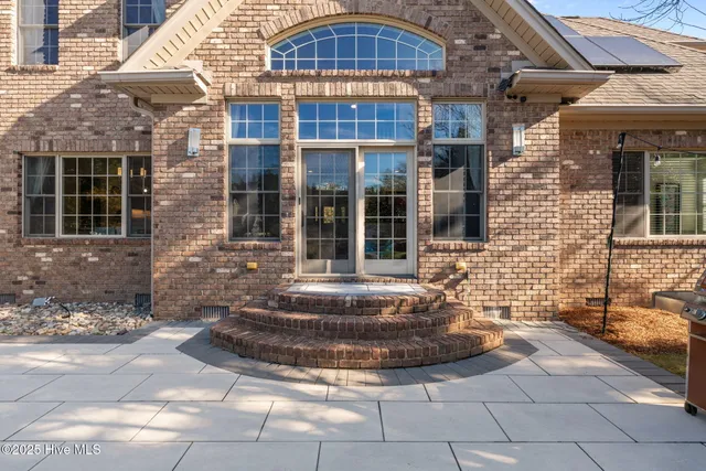 $1,000,000 | 35 Glen Meadow Court, Pinehurst, NC 28374