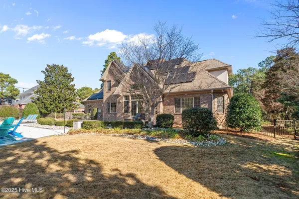 $965,000 | 35 Glen Meadow Court, Pinehurst, NC 28374