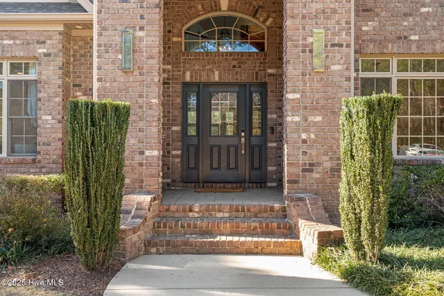 $1,000,000 | 35 Glen Meadow Court, Pinehurst, NC 28374