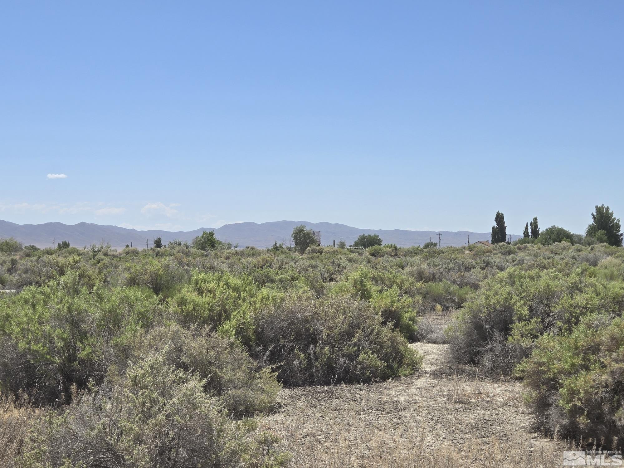 200 Raymond Road Lovelock, NV 89419 - Photo 11 of 18 a view of a building