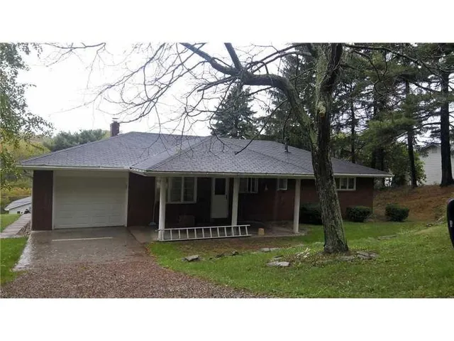 $1,700 | 2839 Italy Road, Export, PA 15632