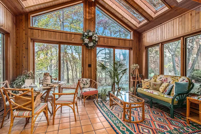 $1,299,000 | 46308 Royal Avenue, New Buffalo, MI 49117