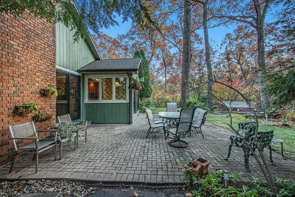 $1,199,000 | 46308 Royal Avenue, New Buffalo, MI 49117