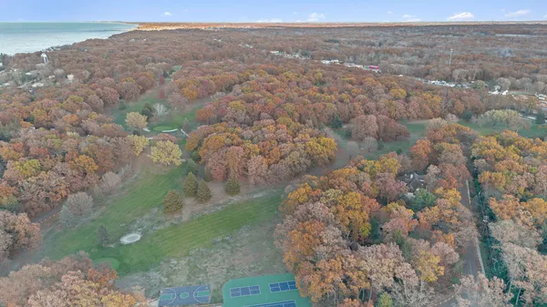$1,199,000 | 46308 Royal Avenue, New Buffalo, MI 49117