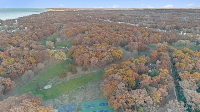 $1,299,000 | 46308 Royal Avenue, New Buffalo, MI 49117