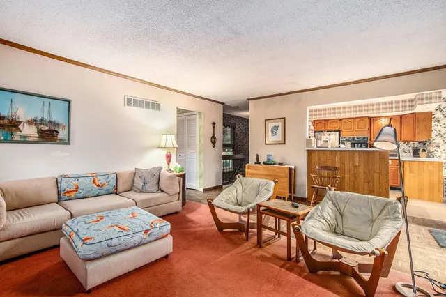 $1,299,000 | 46308 Royal Avenue, New Buffalo, MI 49117