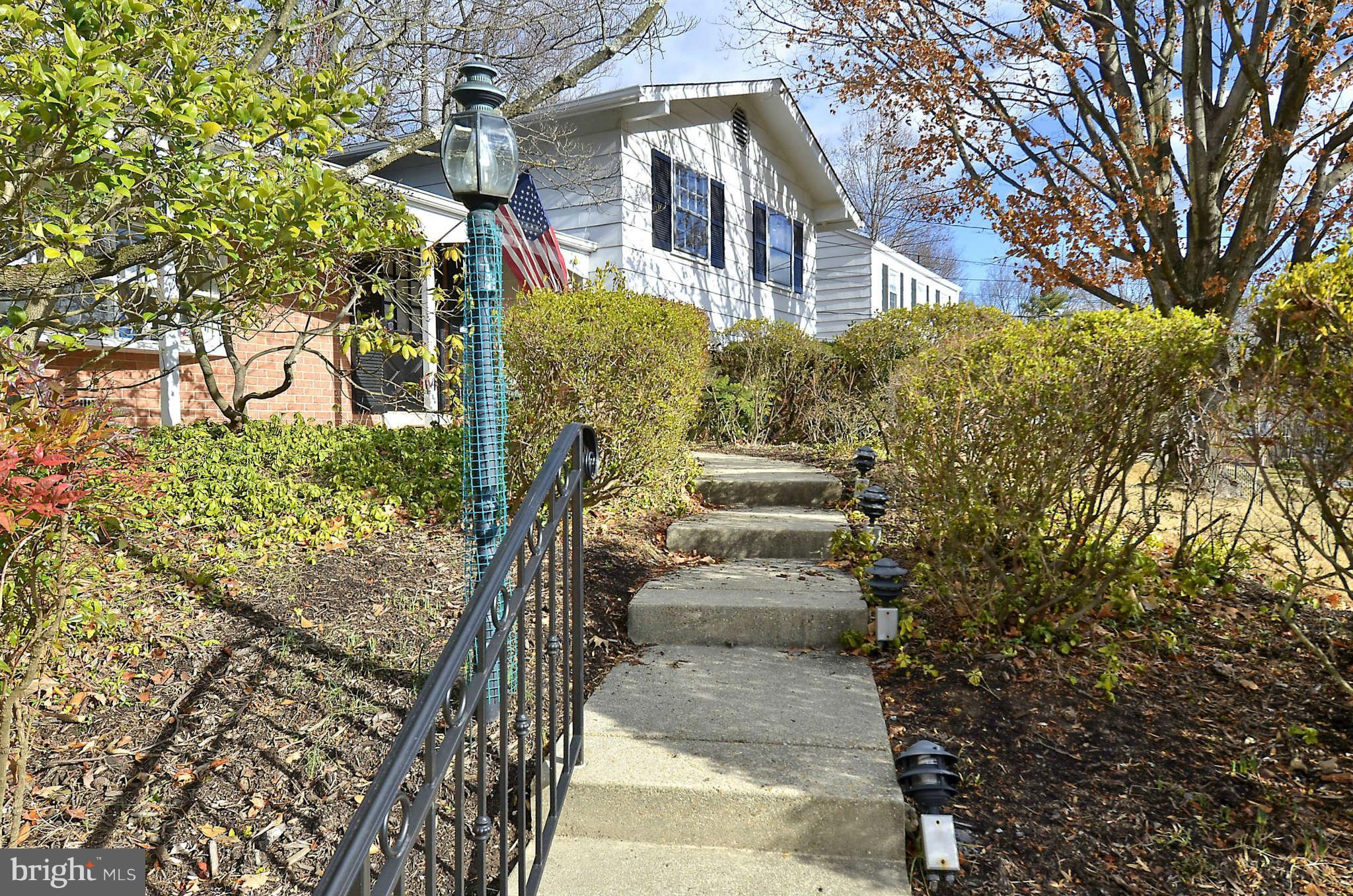 707 Horton Drive Silver Spring, MD 20902 - Photo 2 of 30 Front Walkway