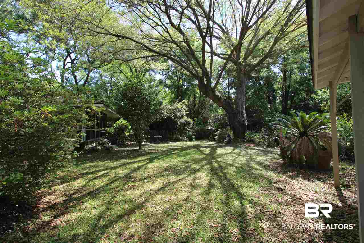 12110 Jessamine Street Magnolia Springs, AL 36555 - Photo 22 of 30 Trees