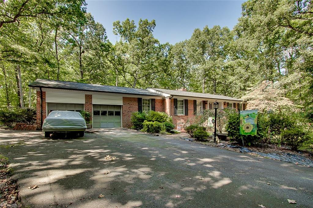 300 Inwood Road Asheboro, NC 27205 - Photo 1 of 28 Gallery Image 1