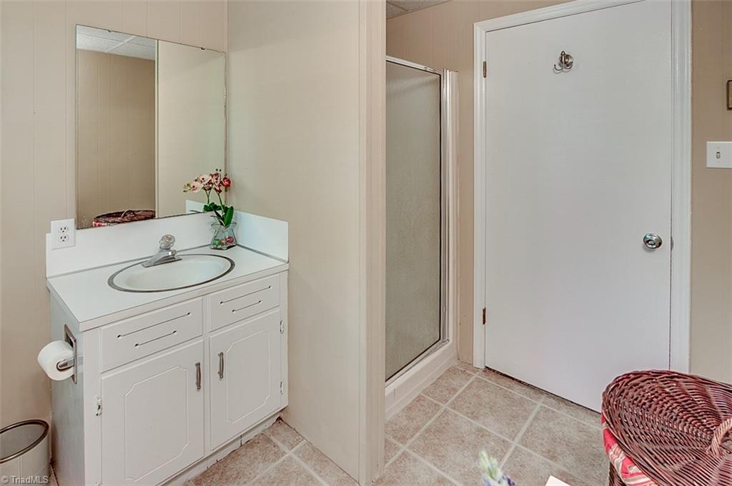 300 Inwood Road Asheboro, NC 27205 - Photo 11 of 28 Gallery Image 11