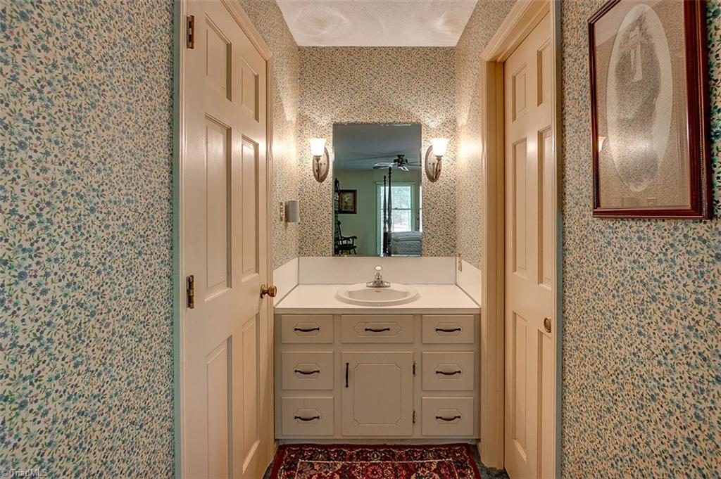 300 Inwood Road Asheboro, NC 27205 - Photo 17 of 28 Gallery Image 17