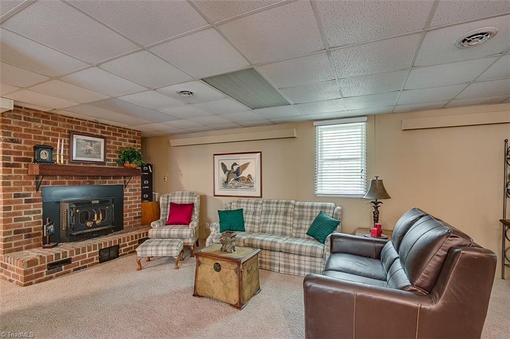 300 Inwood Road Asheboro, NC 27205 - Photo 9 of 28 Gallery Image 9