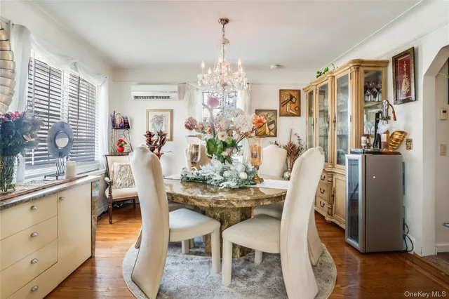 $700,000 | 122 Hamilton Road, Hempstead, NY 11550