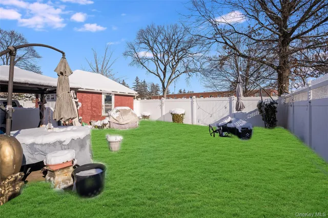 $700,000 | 122 Hamilton Road, Hempstead, NY 11550