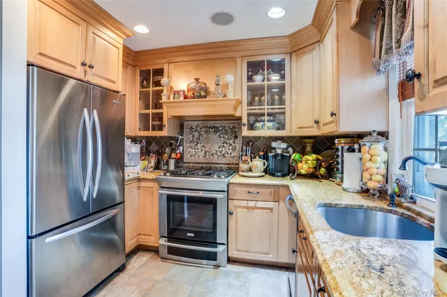 $700,000 | 122 Hamilton Road, Hempstead, NY 11550