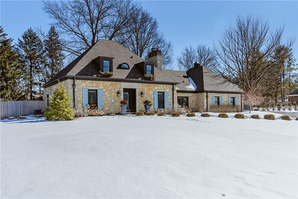 5353 Roxbury Road Indianapolis, IN 46226 - Photo 3 of 35 Gallery Image 3