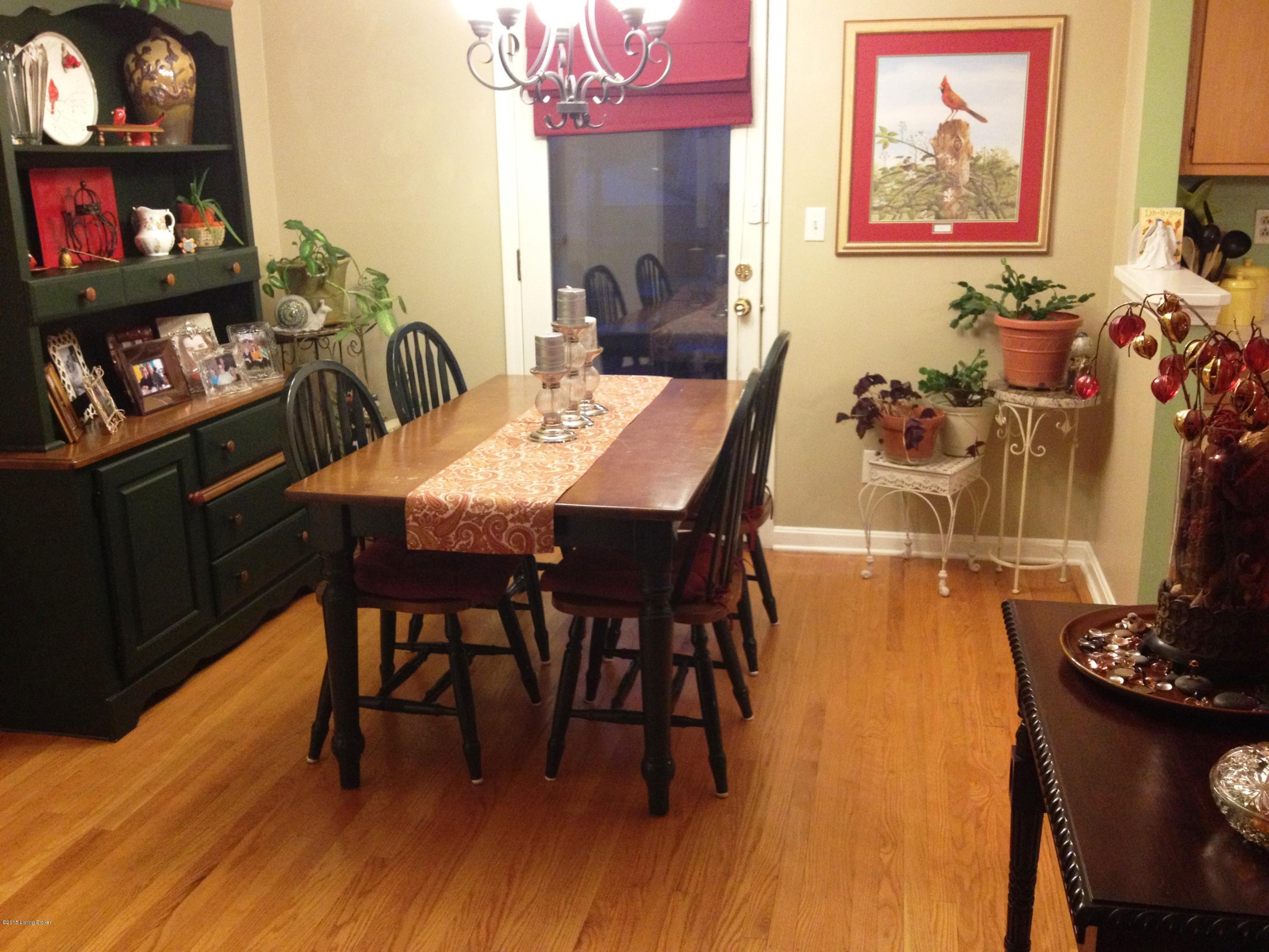 1024 Clayborne Road Louisville, KY 40214 - Photo 4 of 10 Formal Dining Room