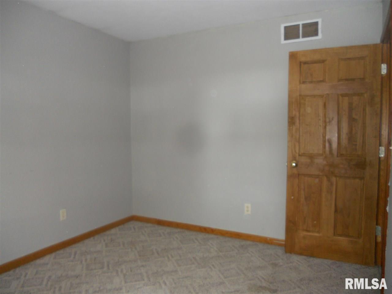 19860 Baldwin Beach Road Havana, IL 62644 - Photo 5 of 11 Gallery Image 5