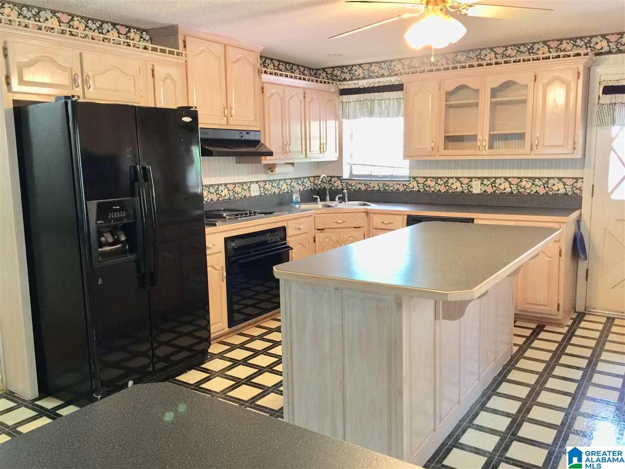 706 Lucas Street Morris, AL 35116 - Photo 13 of 26