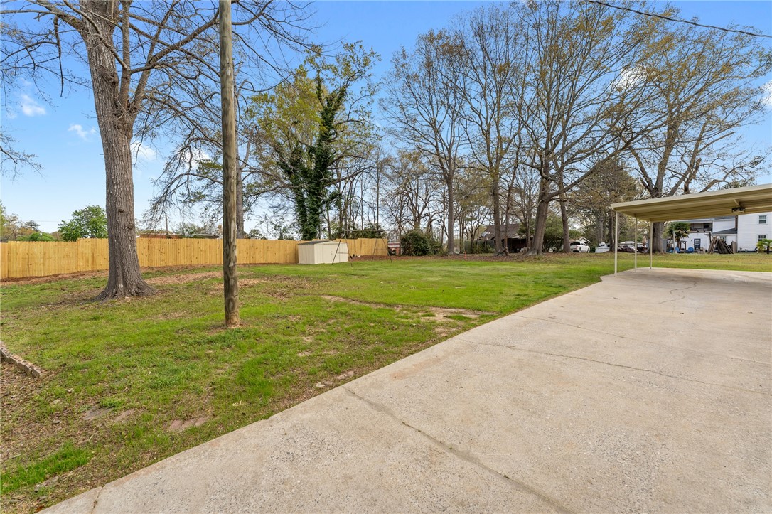 311 Blue Ridge Avenue Belton, SC 29627 - Photo 28 of 32