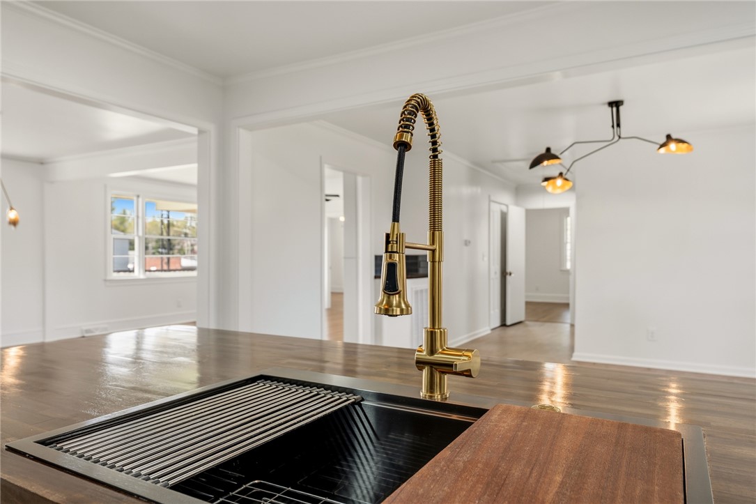 311 Blue Ridge Avenue Belton, SC 29627 - Photo 7 of 32