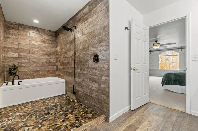 a bathroom with a toilet