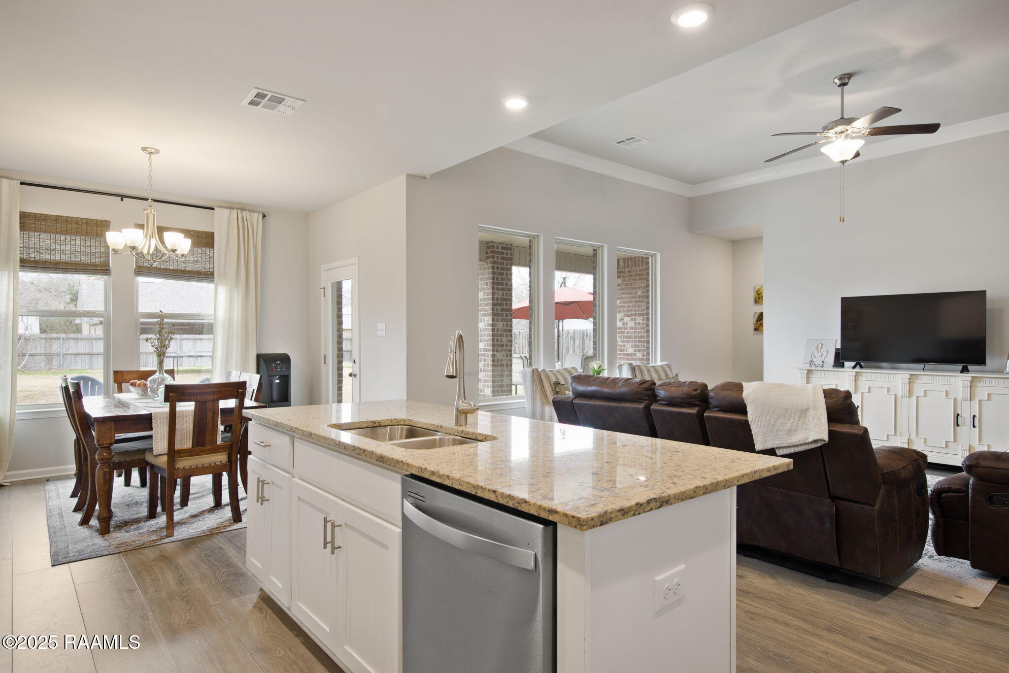 119 Tortoise Lane Broussard, LA 70518 - Photo 7 of 24 large-0194ad40-e898-72d9-982a-74056b4fcc