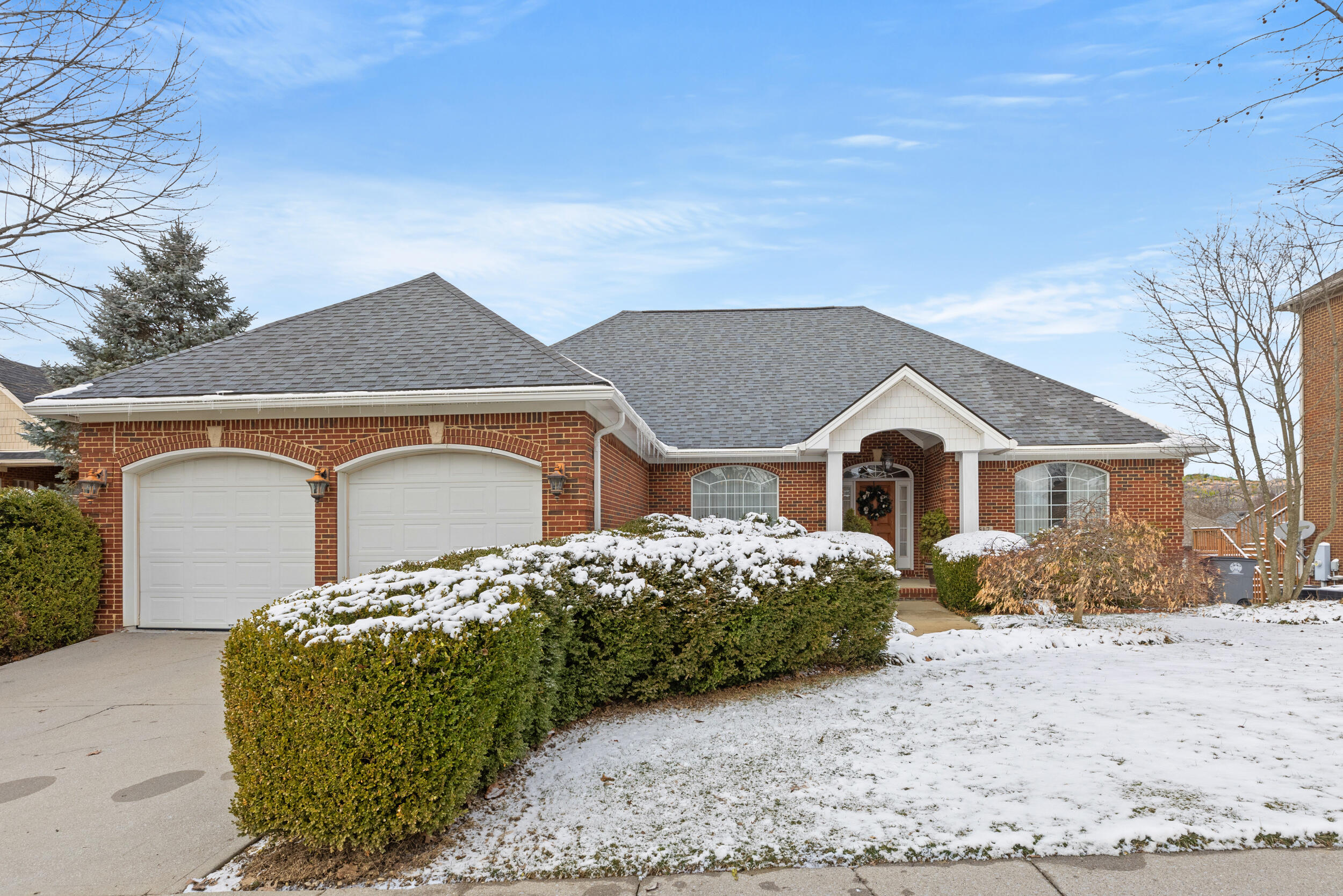 2517 Ridgefield Lane Lexington, KY 40509 - Photo 1 of 38 Welcome to 2517 Ridgefield Lane
