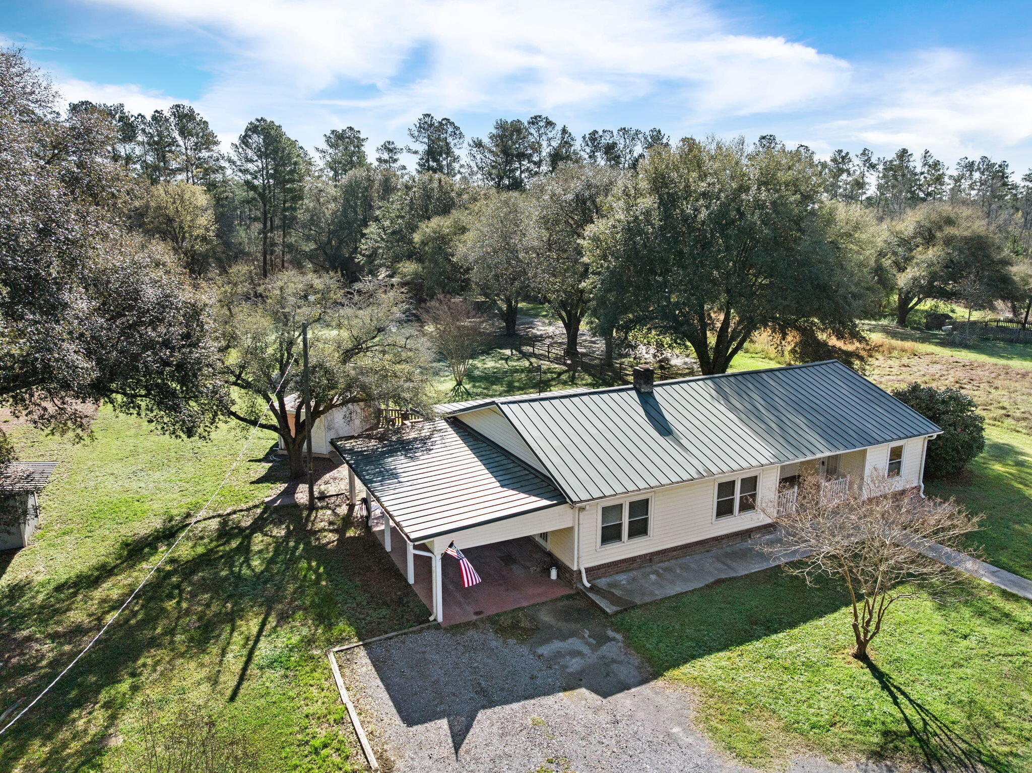 122 George Lane Bonneau, SC 29431 - Photo 3 of 40 4-web-or-mls-DJI_0546