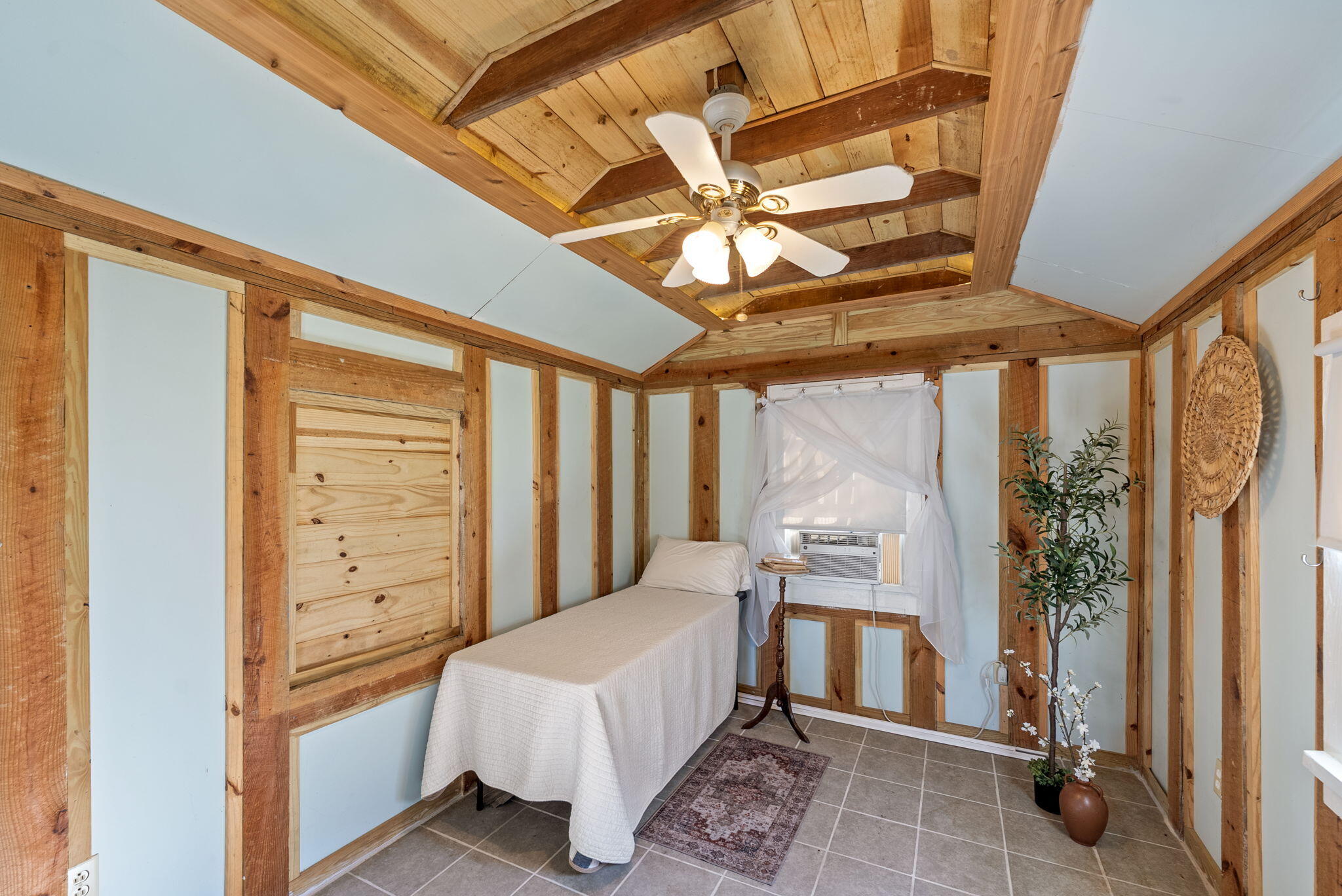 122 George Lane Bonneau, SC 29431 - Photo 32 of 40 52-web-or-mls-DSC03486