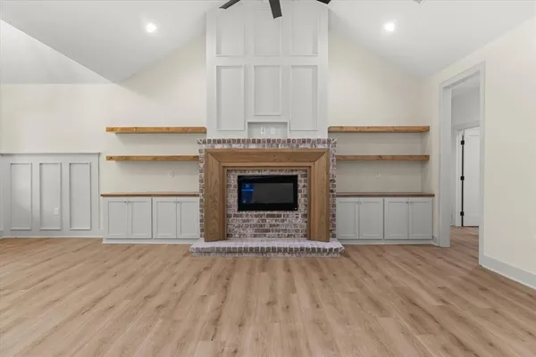 $489,900 | 404 Private Road 5808, Grand Saline, TX 75140