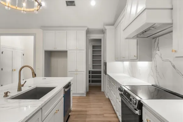 $489,900 | 404 Private Road 5808, Grand Saline, TX 75140