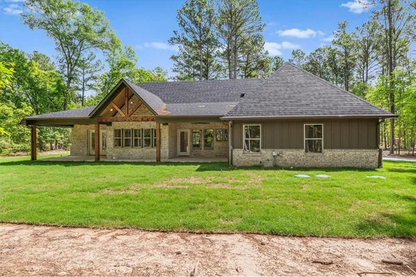 $489,900 | 404 Private Road 5808, Grand Saline, TX 75140