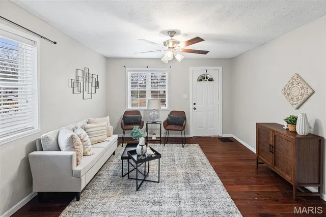 $139,900 | 3707 Coronado Drive, Alton, IL 62002