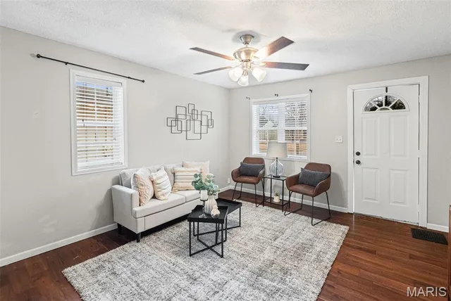 $139,900 | 3707 Coronado Drive, Alton, IL 62002