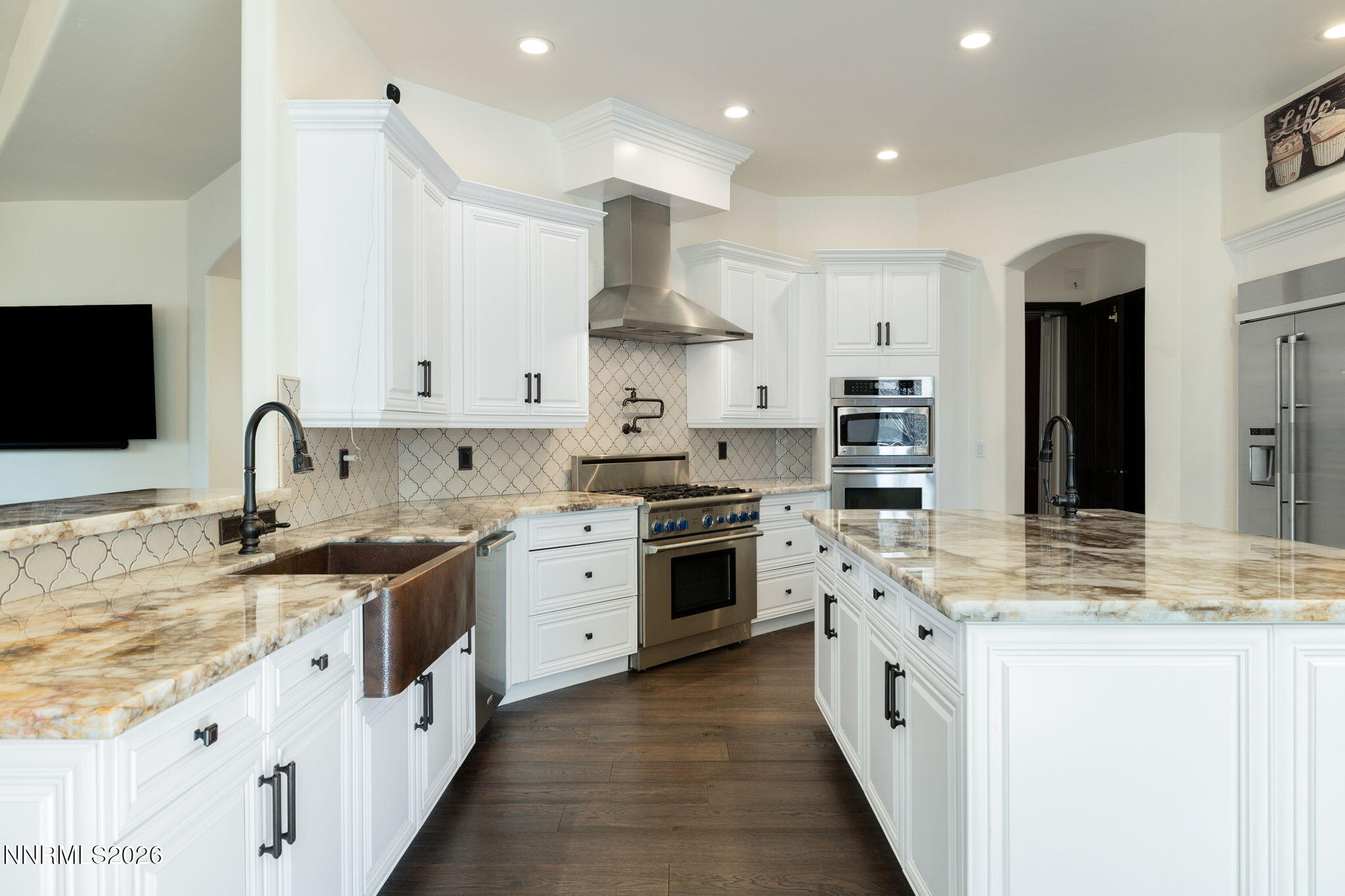 12910 Silver Wolf Road Reno, NV 89511 - Photo 14 of 65 76-web-or-mls-12910 Silver Wolf Kitchen-