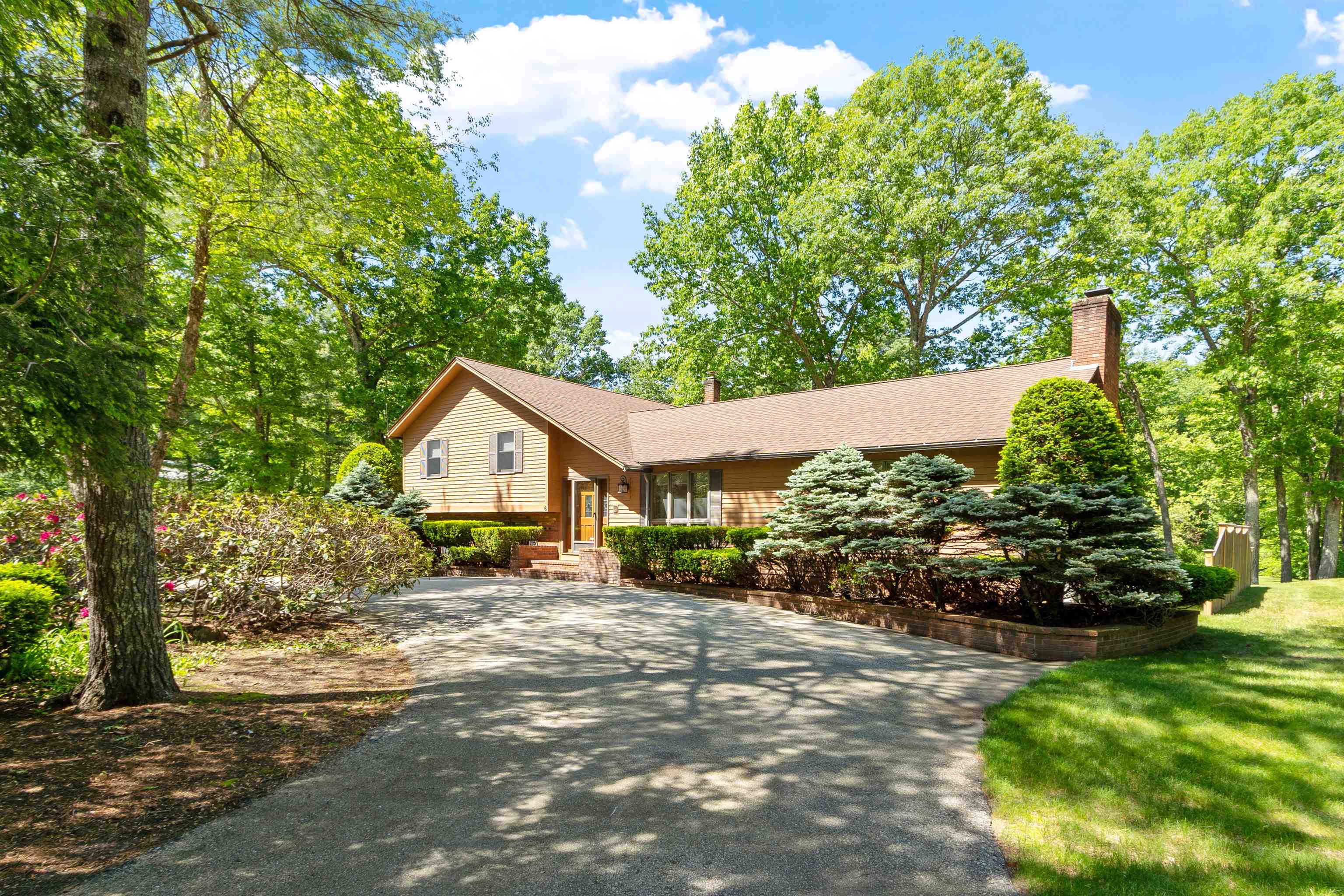 6 Weston Street Derry, NH 03038 - Photo 43 of 60